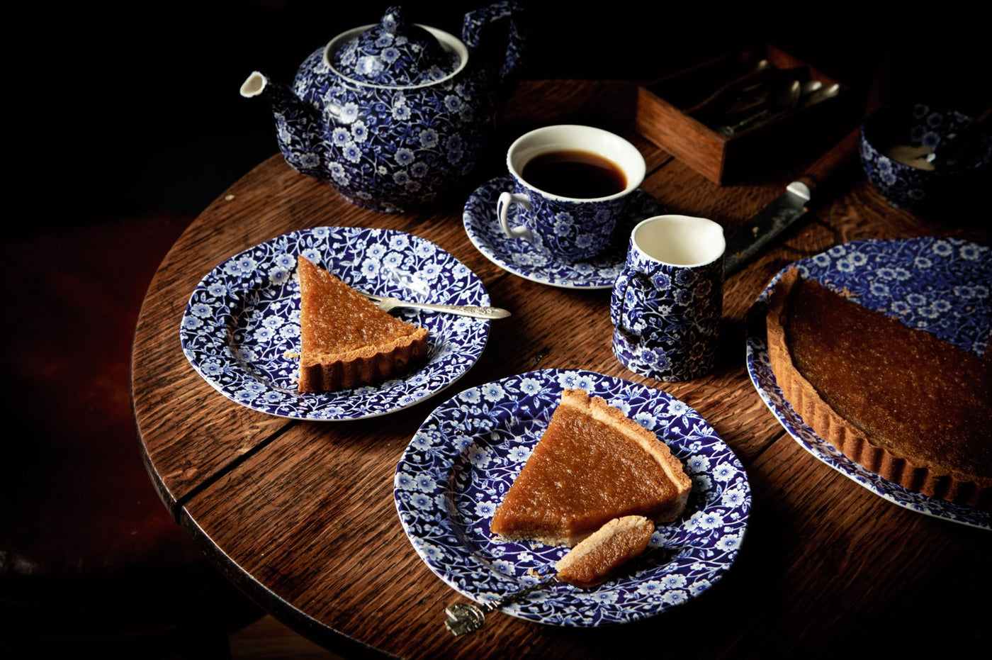 Burleigh Blue Calico 3 Tier Cake Stand