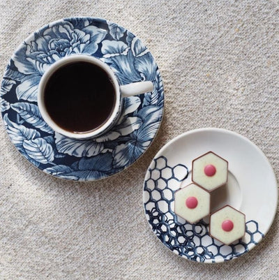 Burleigh Ink Blue Hibiscus Plate 19cm